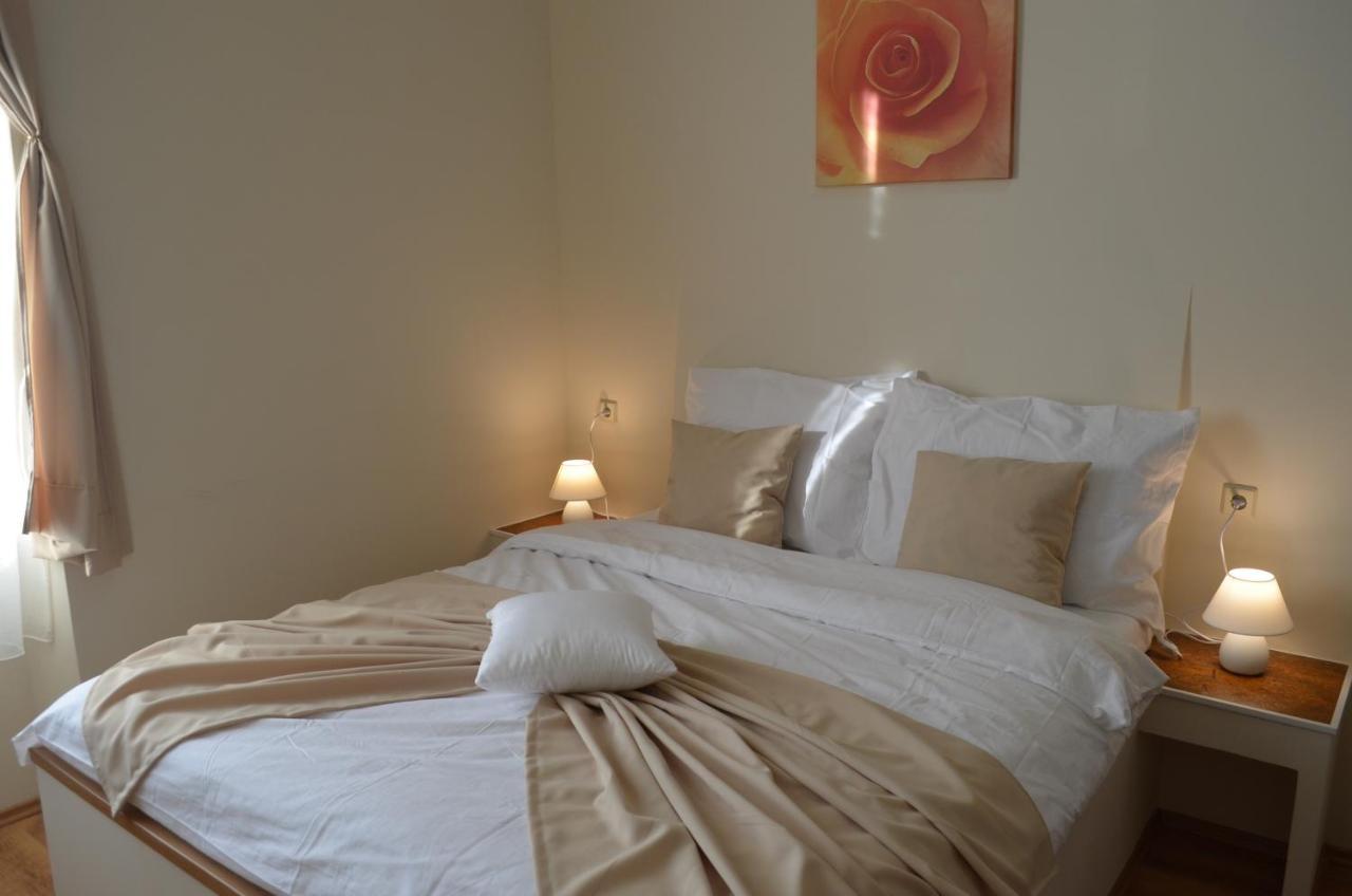 Rooms & Apartments Infinity 里耶卡 外观 照片