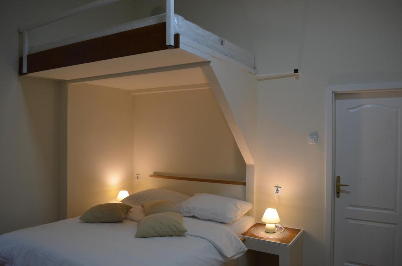 Rooms & Apartments Infinity 里耶卡 外观 照片