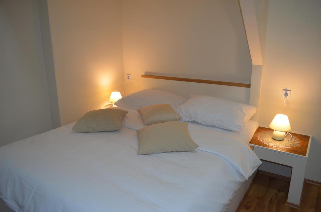 Rooms & Apartments Infinity 里耶卡 外观 照片